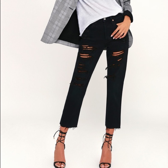 Levi 501 CROPPED BLACK DISTRESSED JEANS - Picture 1 of 4